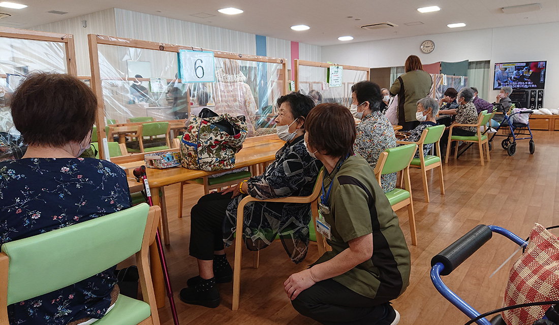 通所リハビリの様子-6